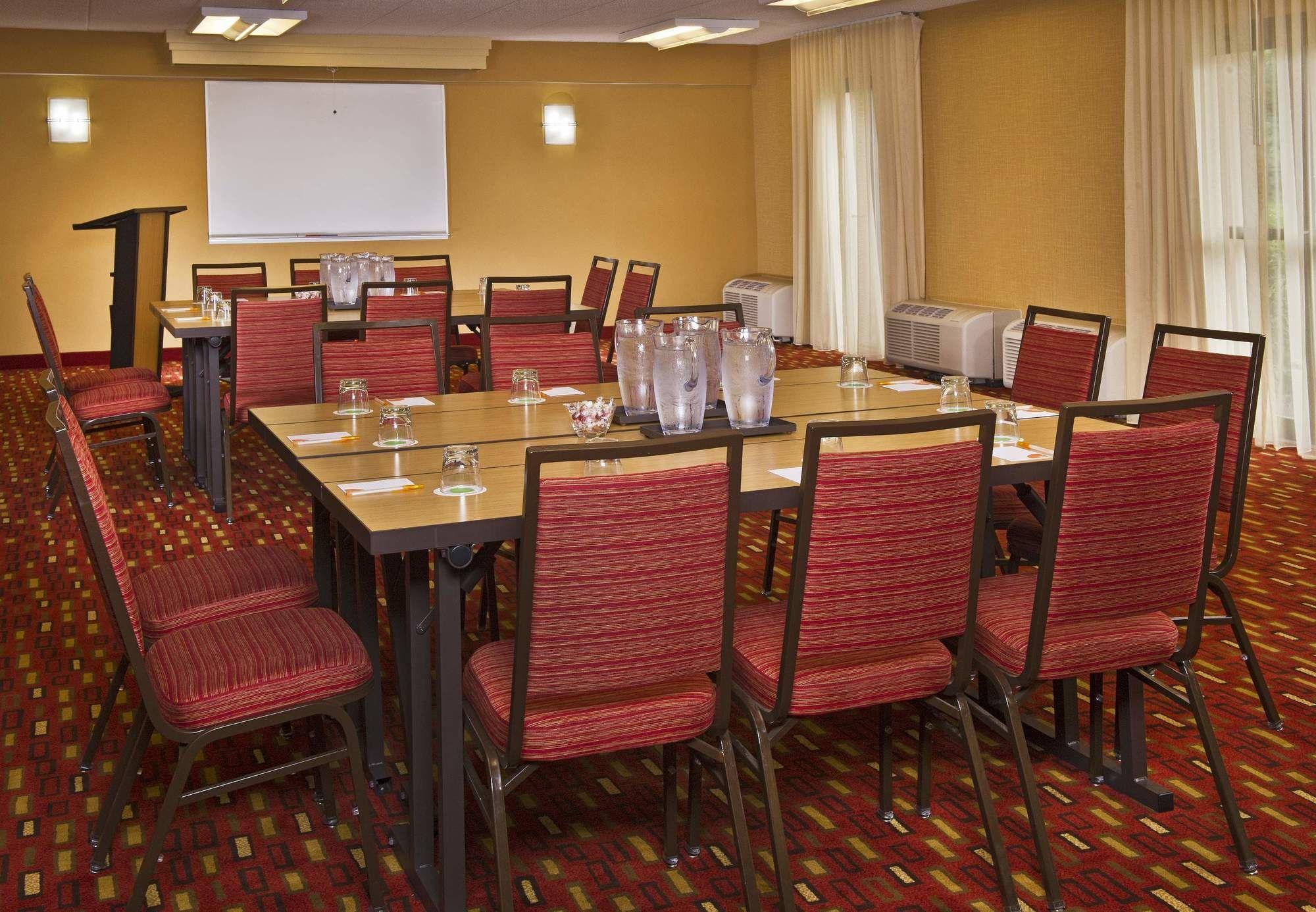 Courtyard By Marriott New Carrollton Landover Exteriör bild