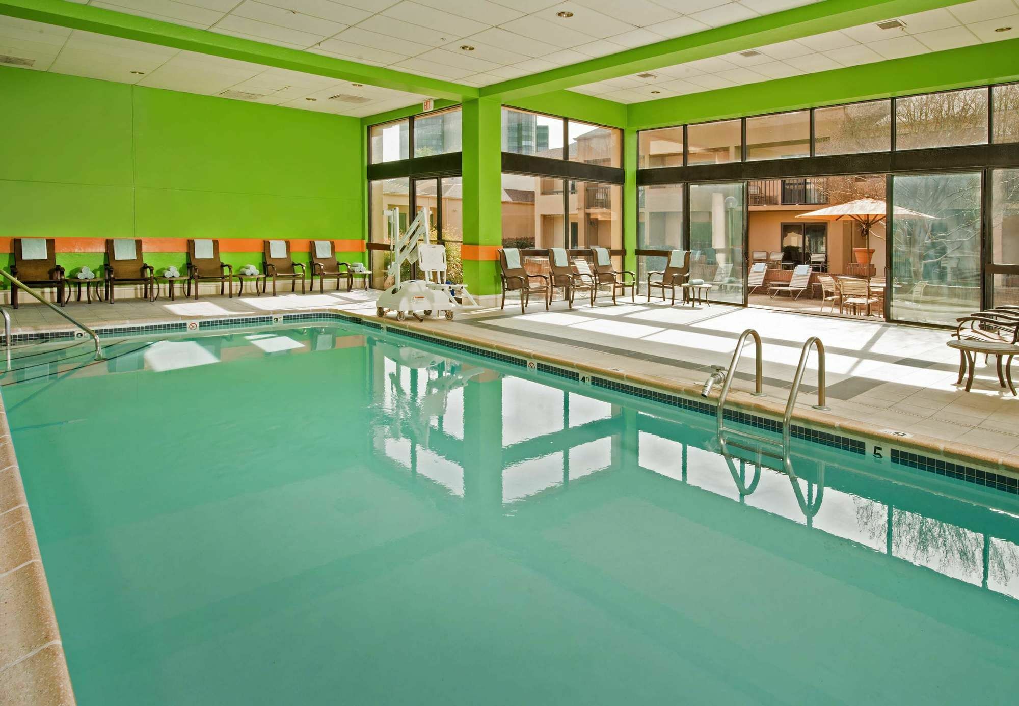 Courtyard By Marriott New Carrollton Landover Exteriör bild